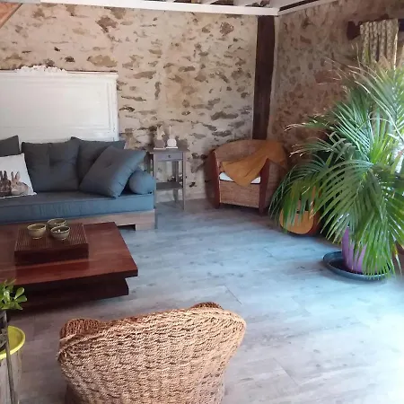 D'hotes En Segala Bed & Breakfast